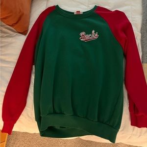 Retro Milwaukee Bucks crew neck - comfy and cozy